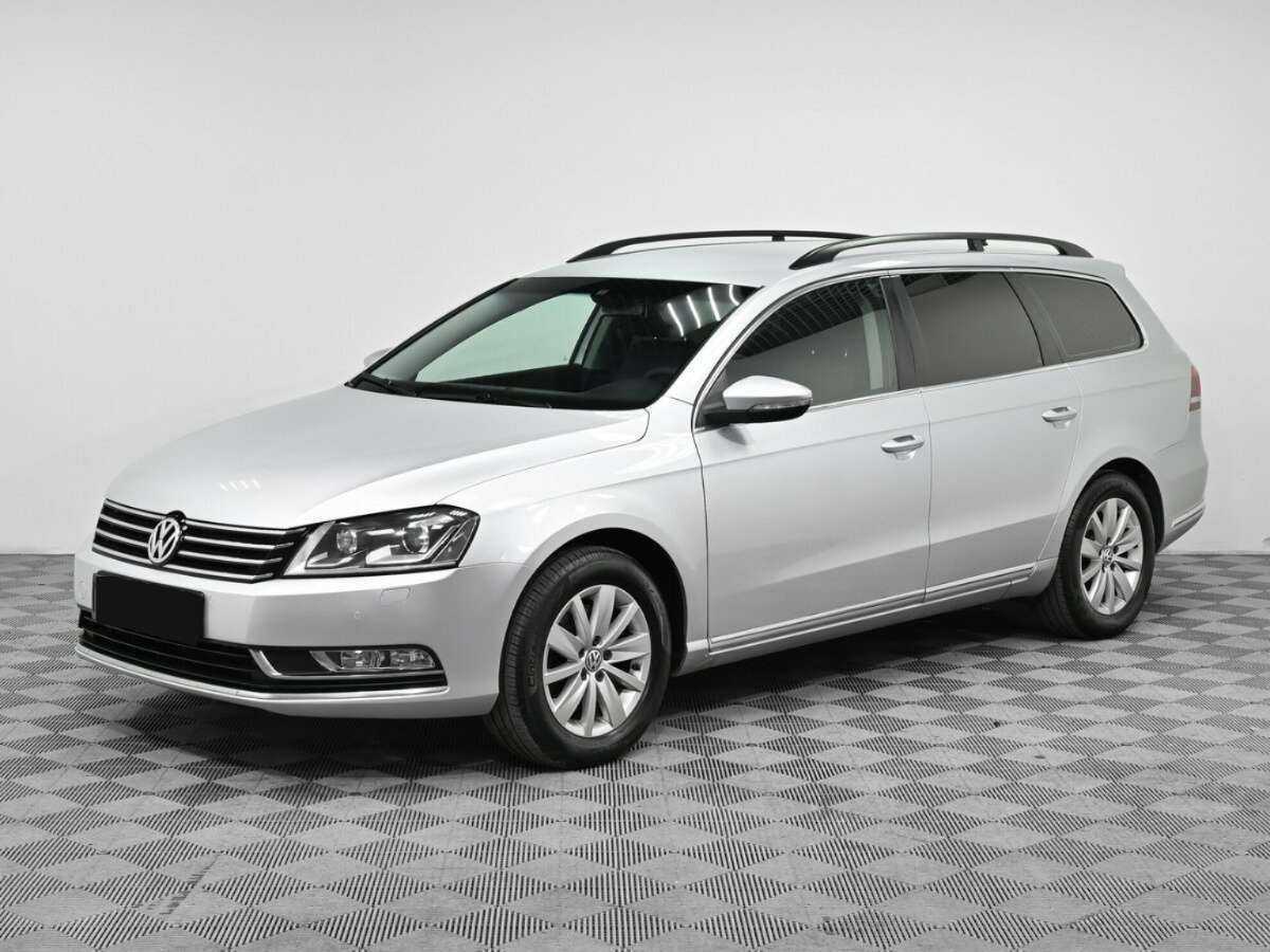Купить Volkswagen Passat, 2014, 120 000 км.. Посмотреть фото