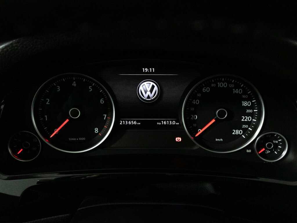Купить Volkswagen Touareg, 2012, 213 587 км.. Фото: #11
