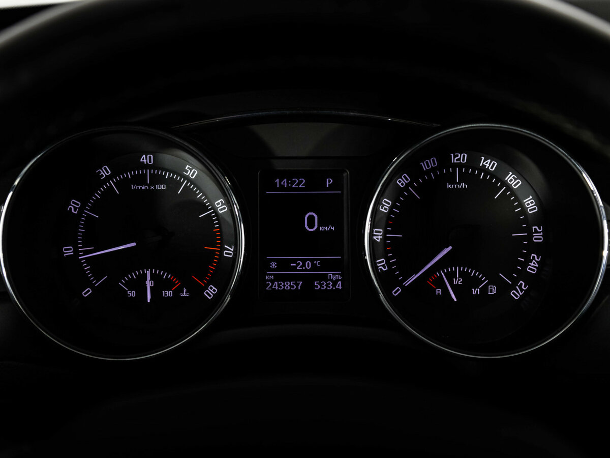 Купить Skoda Superb, 2014, 243 856 км.. Фото: #19