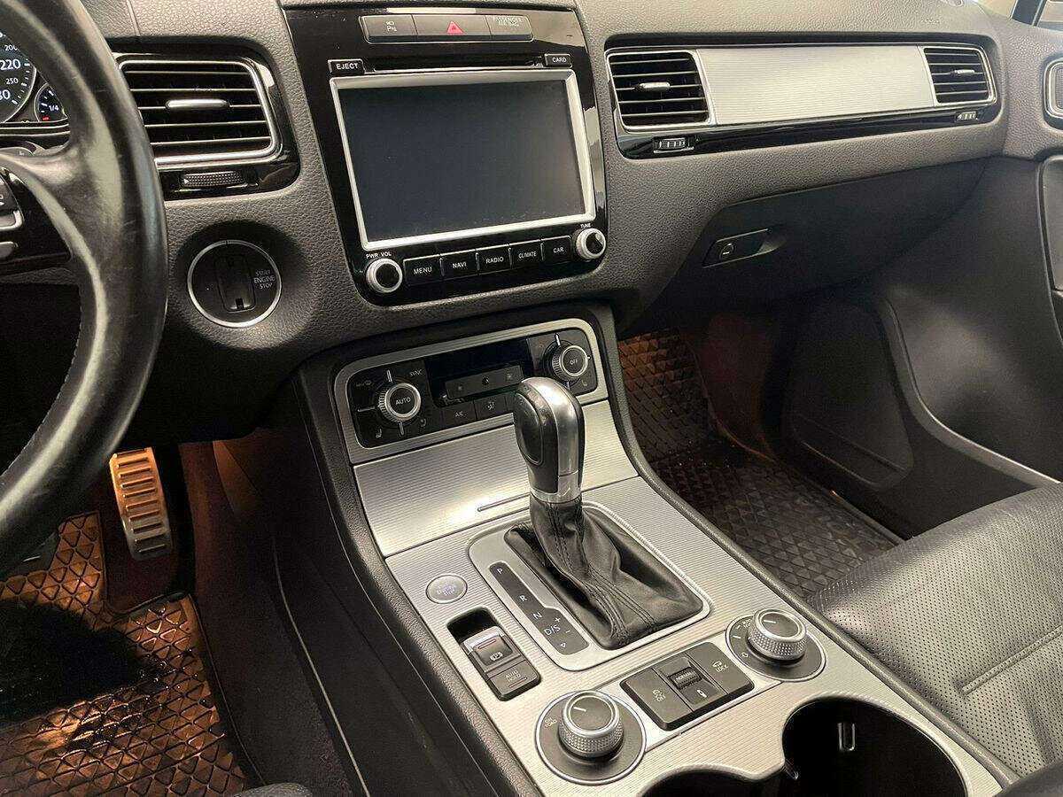Купить Volkswagen Touareg, 2015, 166 892 км.. Фото: #17