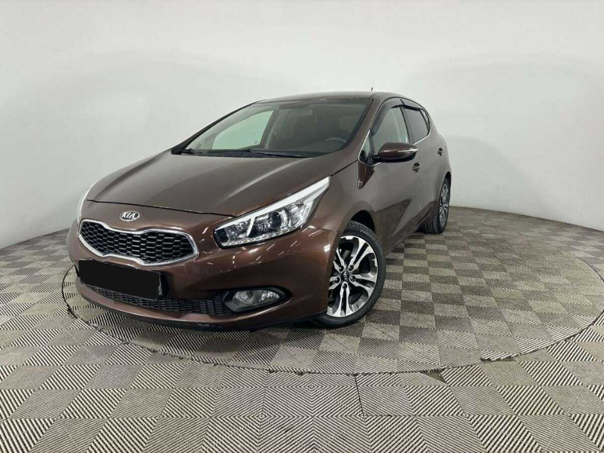 Купить Kia Ceed, 2014, 117 000 км.. Посмотреть фото