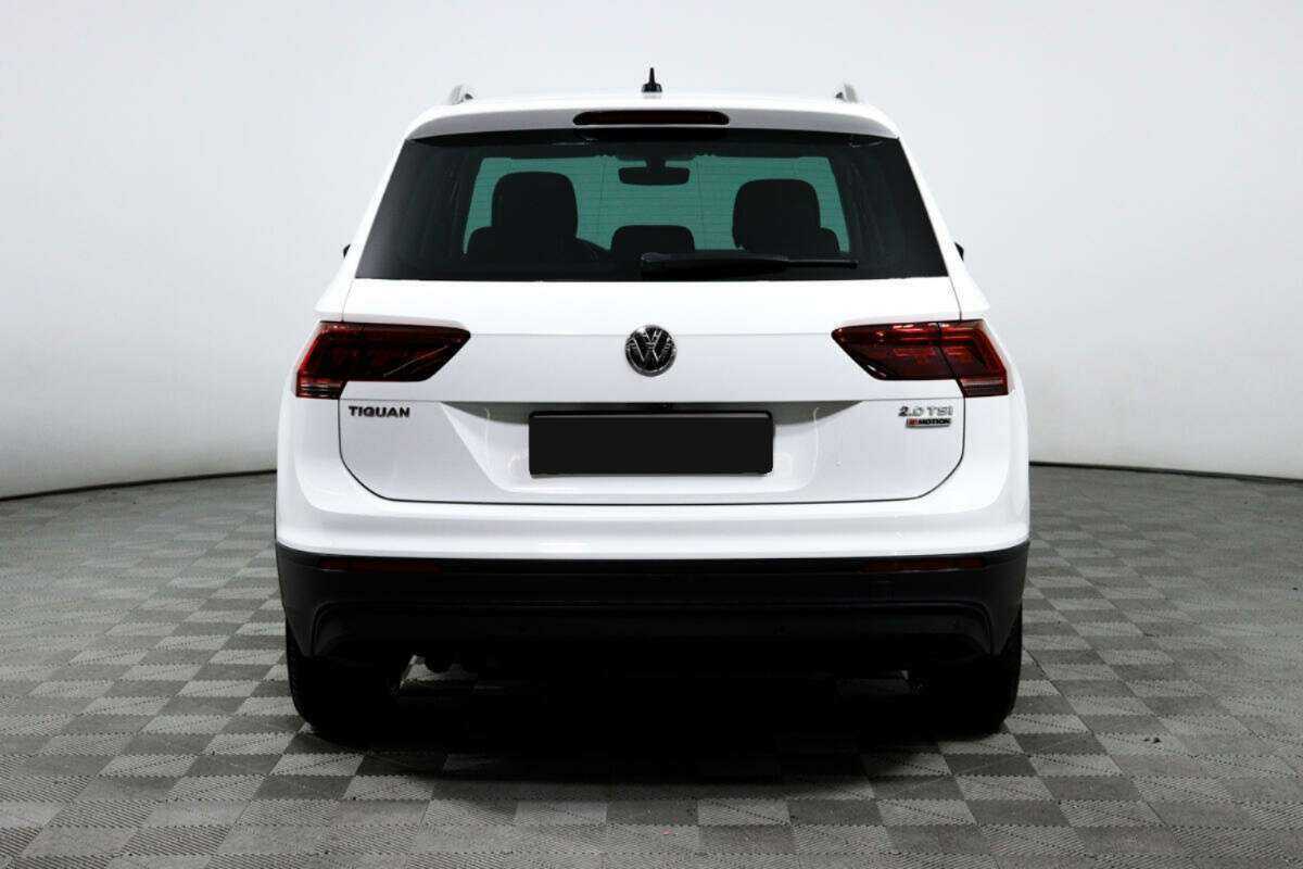 Купить Volkswagen Tiguan, 2018, 87 142 км.. Фото: #4