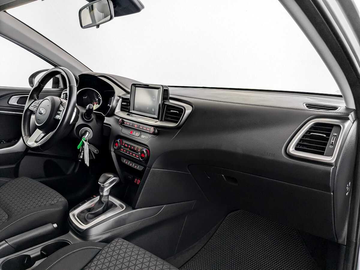 Купить Kia Ceed, 2019, 95 881 км.. Фото: #8