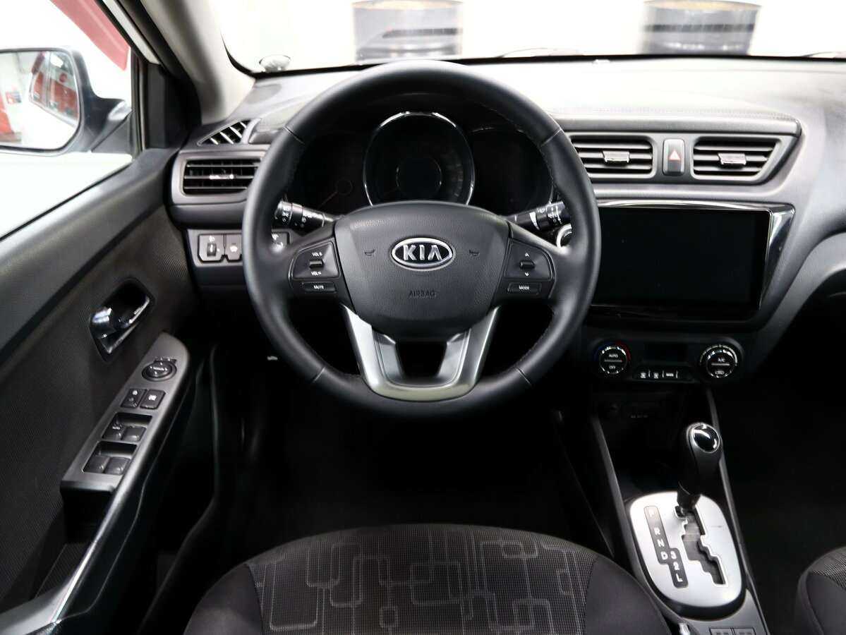 Купить Kia Rio, 2012, 379 368 км.. Фото: #9