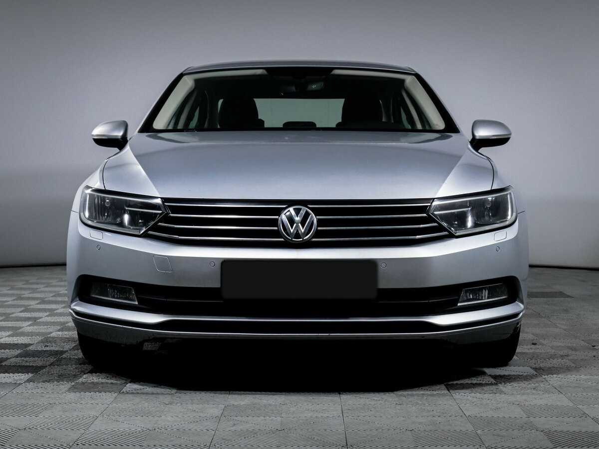 Купить Volkswagen Passat, 2017, 80 920 км.. Фото: #1