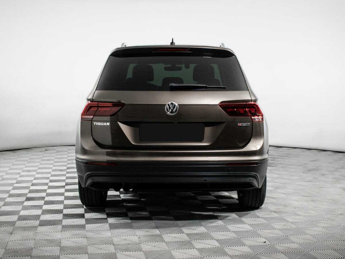 Купить Volkswagen Tiguan, 2018, 121 686 км.. Фото: #5
