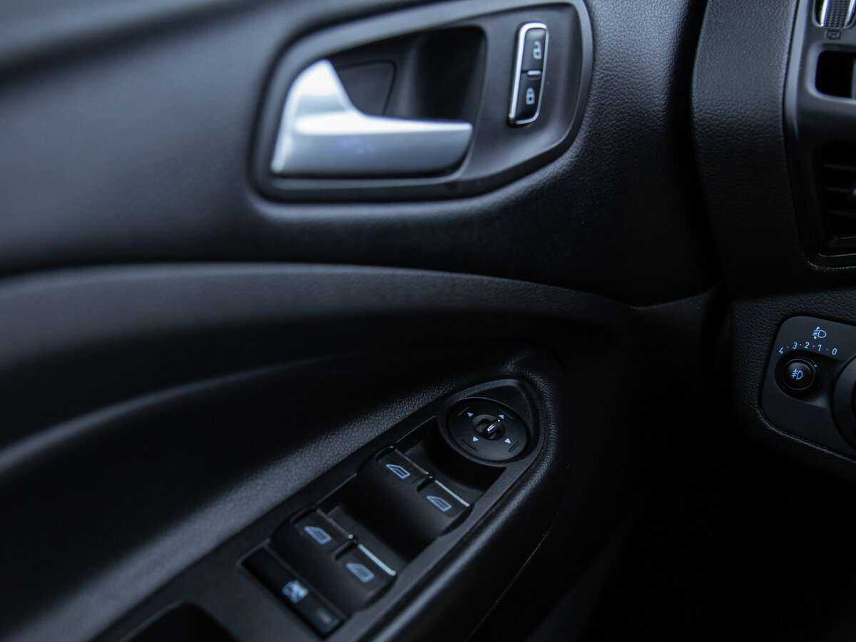 Купить Ford Kuga, 2013, 97 474 км.. Фото: #18