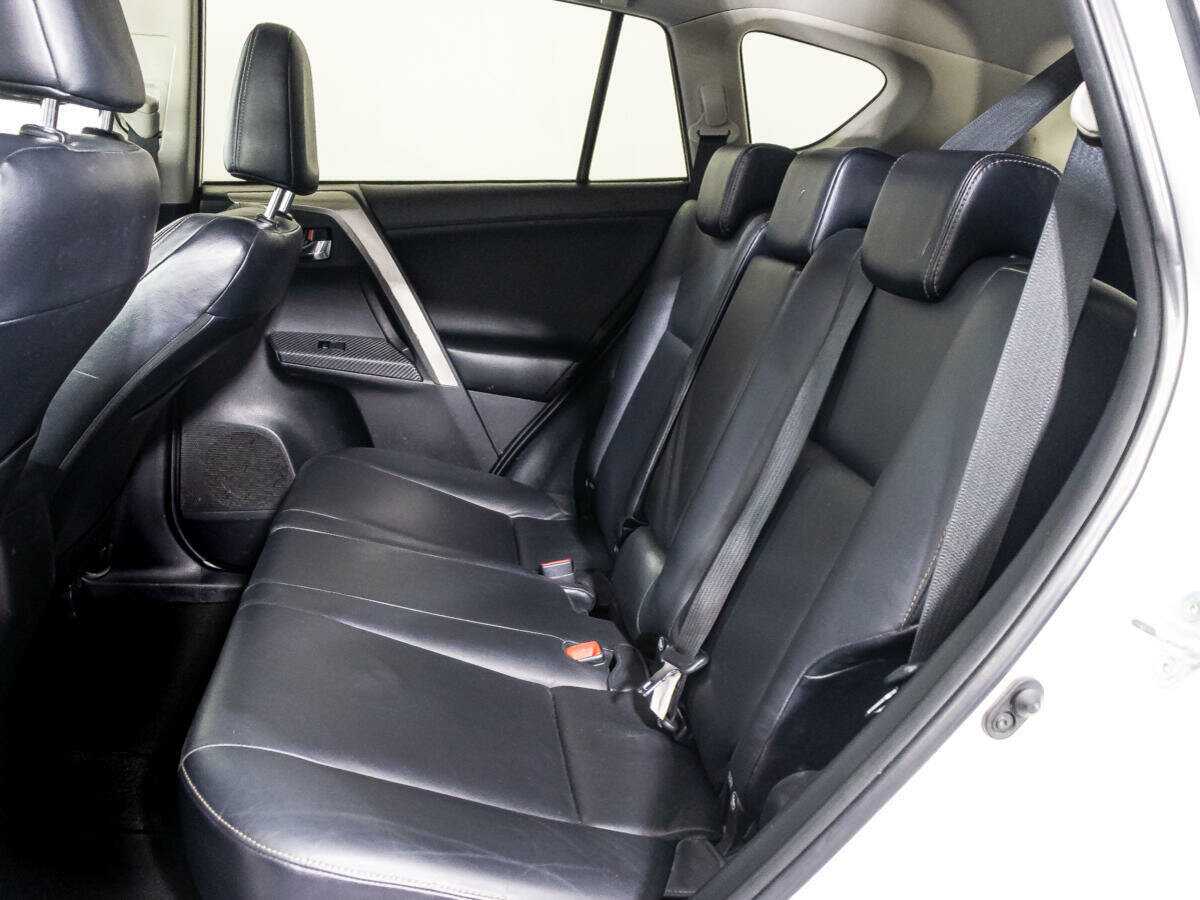 Купить Toyota RAV4, 2013, 79 357 км.. Фото: #9
