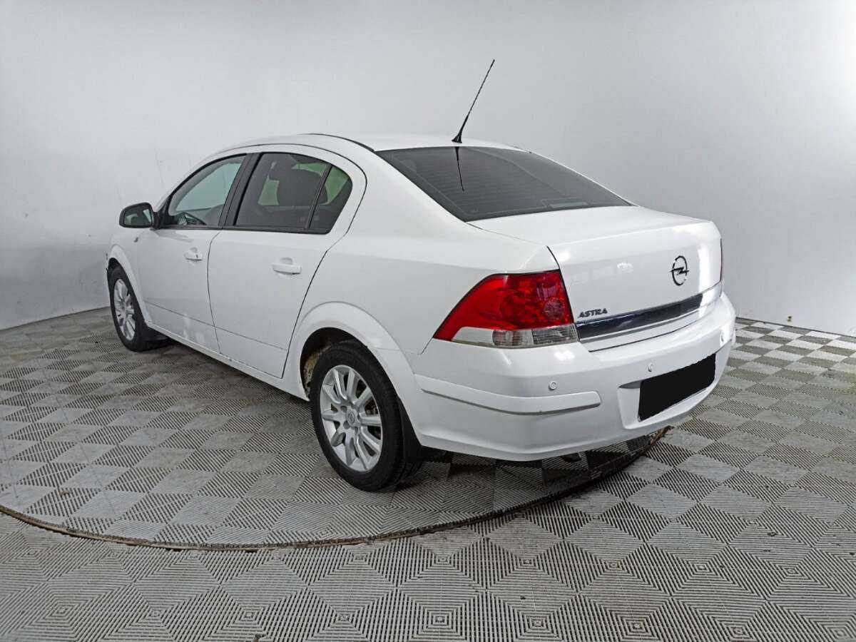 Купить Opel Astra, 2013, 218 764 км.. Фото: #6
