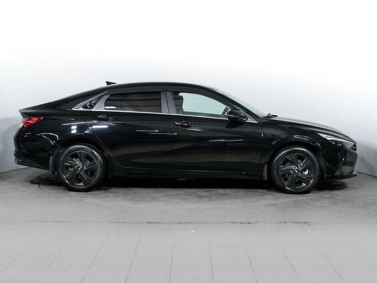 Купить Hyundai Elantra, 2020, 33 734 км.. Фото: #3