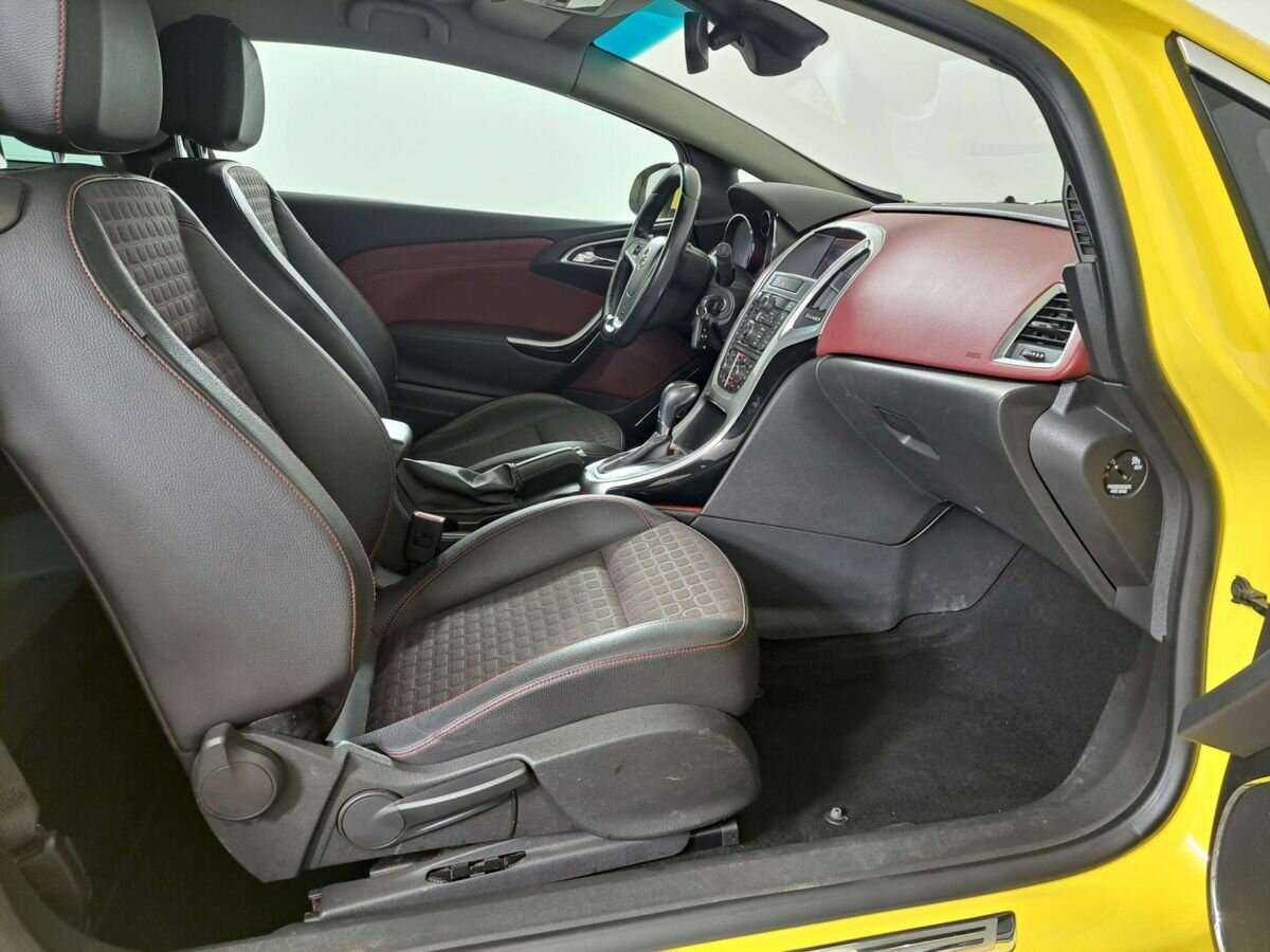 Купить Opel Astra, 2013, 120 970 км.. Фото: #8