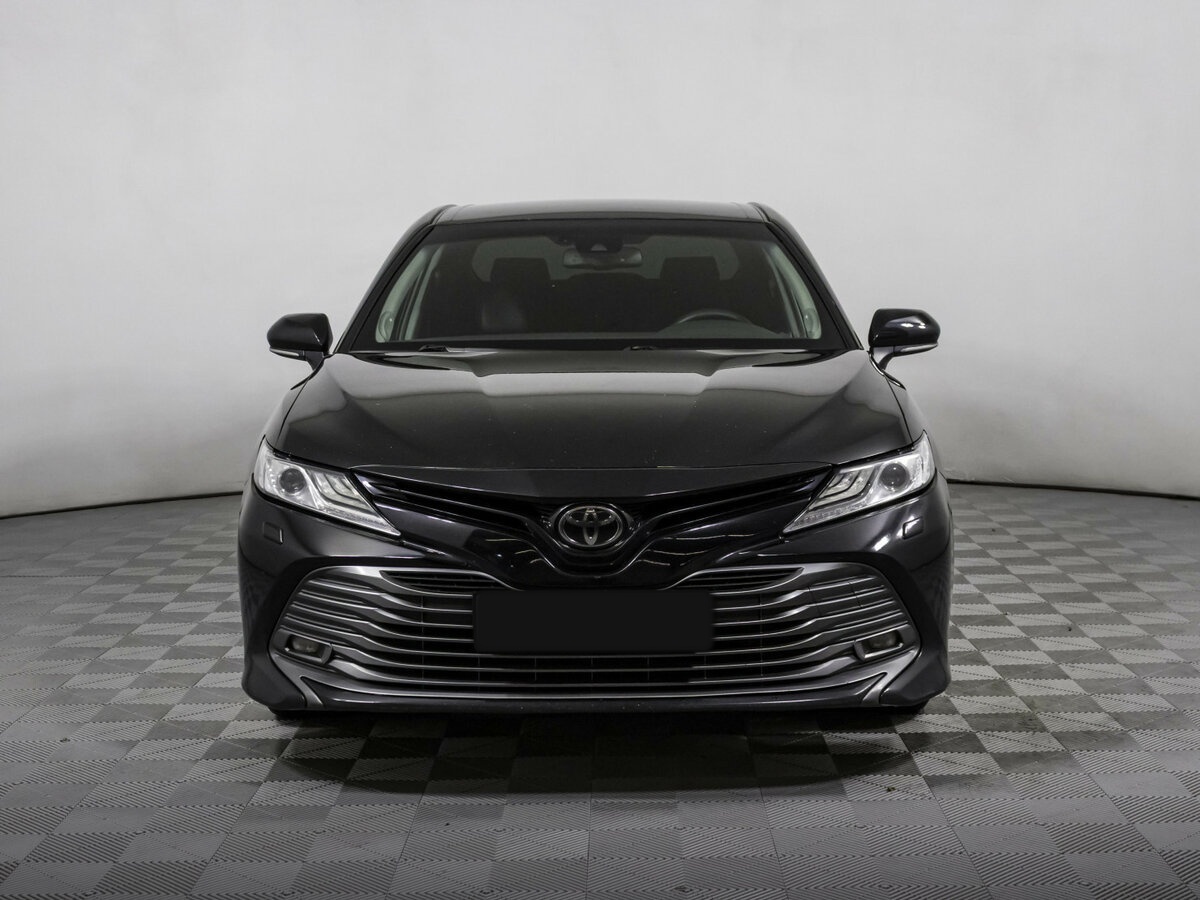 Купить Toyota Camry, 2020, 129 307 км.. Фото: #1