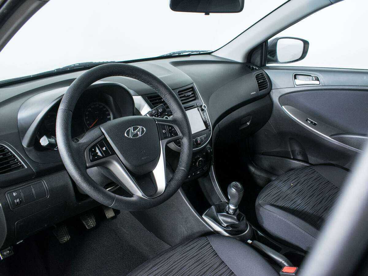 Купить Hyundai Solaris, 2014, 61 500 км.. Фото: #12
