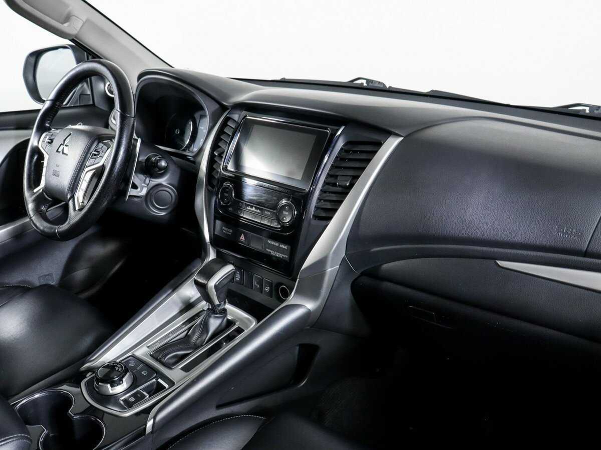 Купить Mitsubishi Pajero Sport, 2019, 104 323 км.. Фото: #8