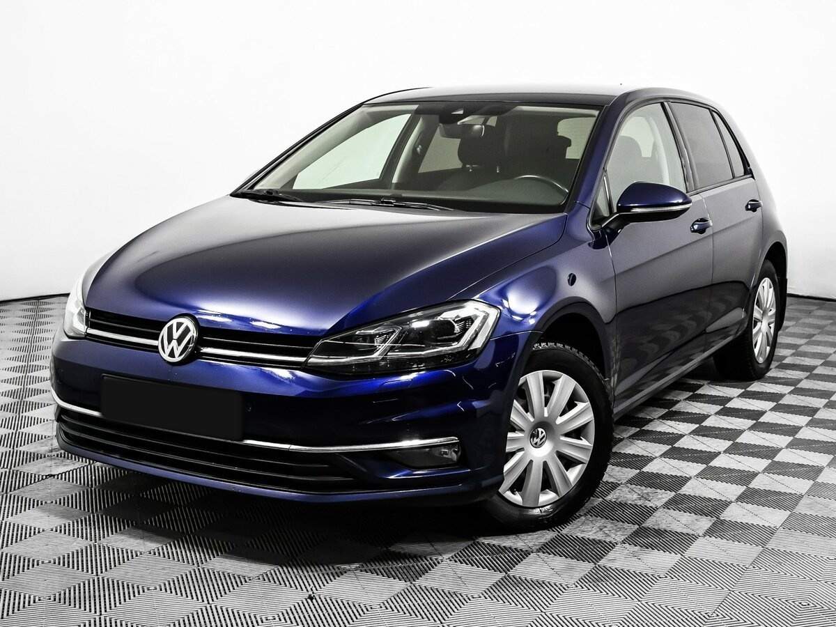 Купить Volkswagen Golf, 2018, 131 515 км.. Посмотреть фото