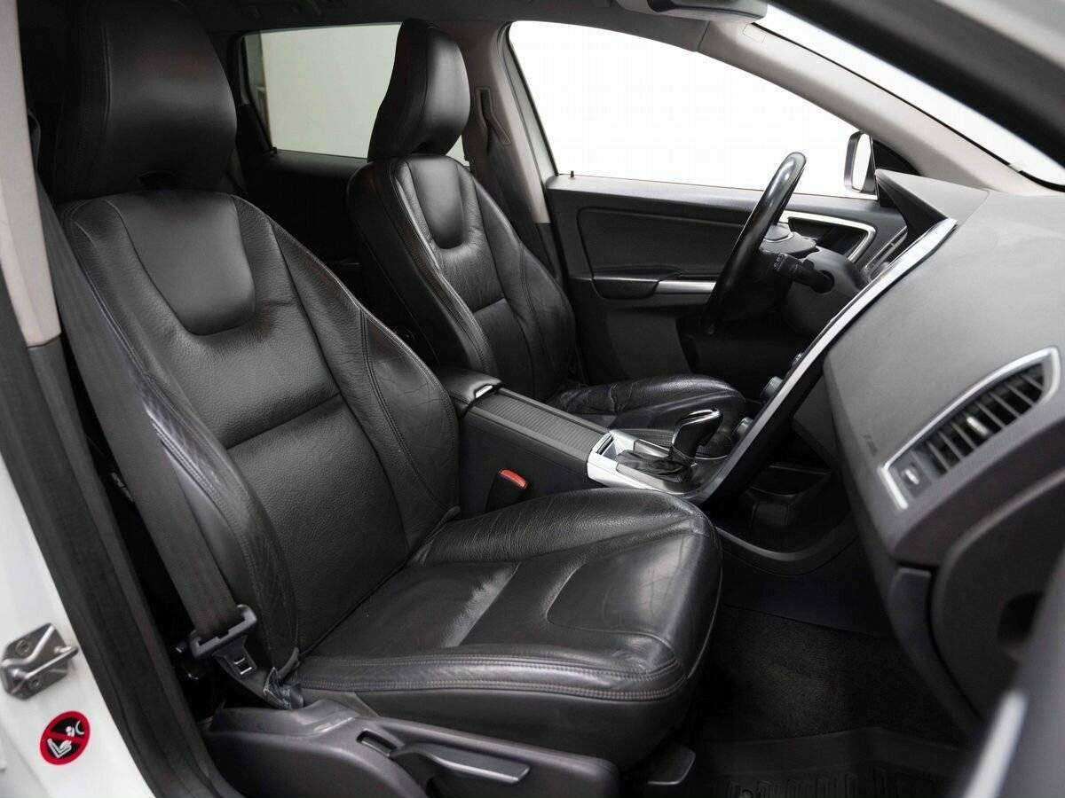 Купить Вольво ИксЦ60, 2013, 280 000 км.. Фото: #11