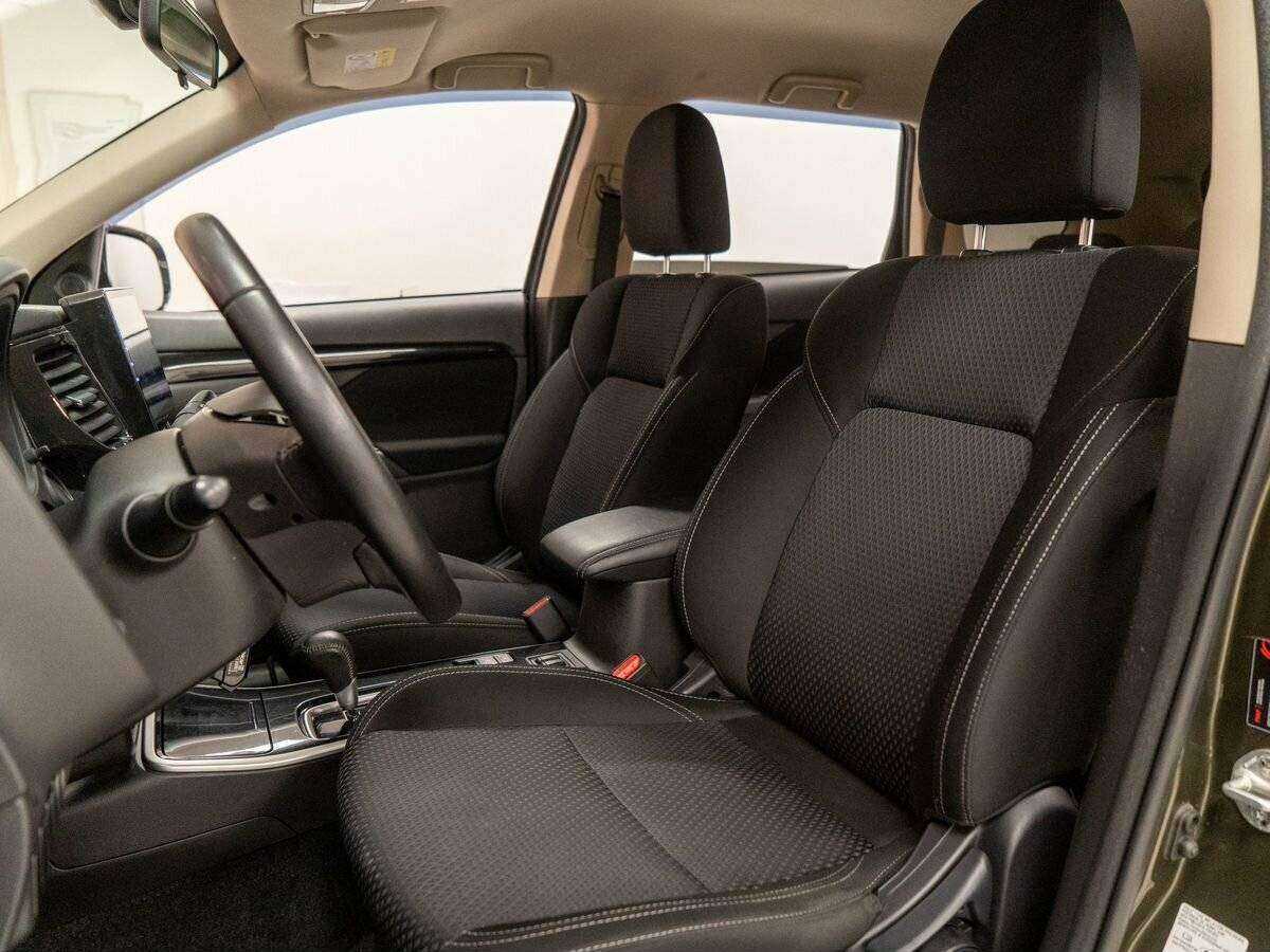 Купить Mitsubishi Outlander, 2018, 98 200 км.. Фото: #5