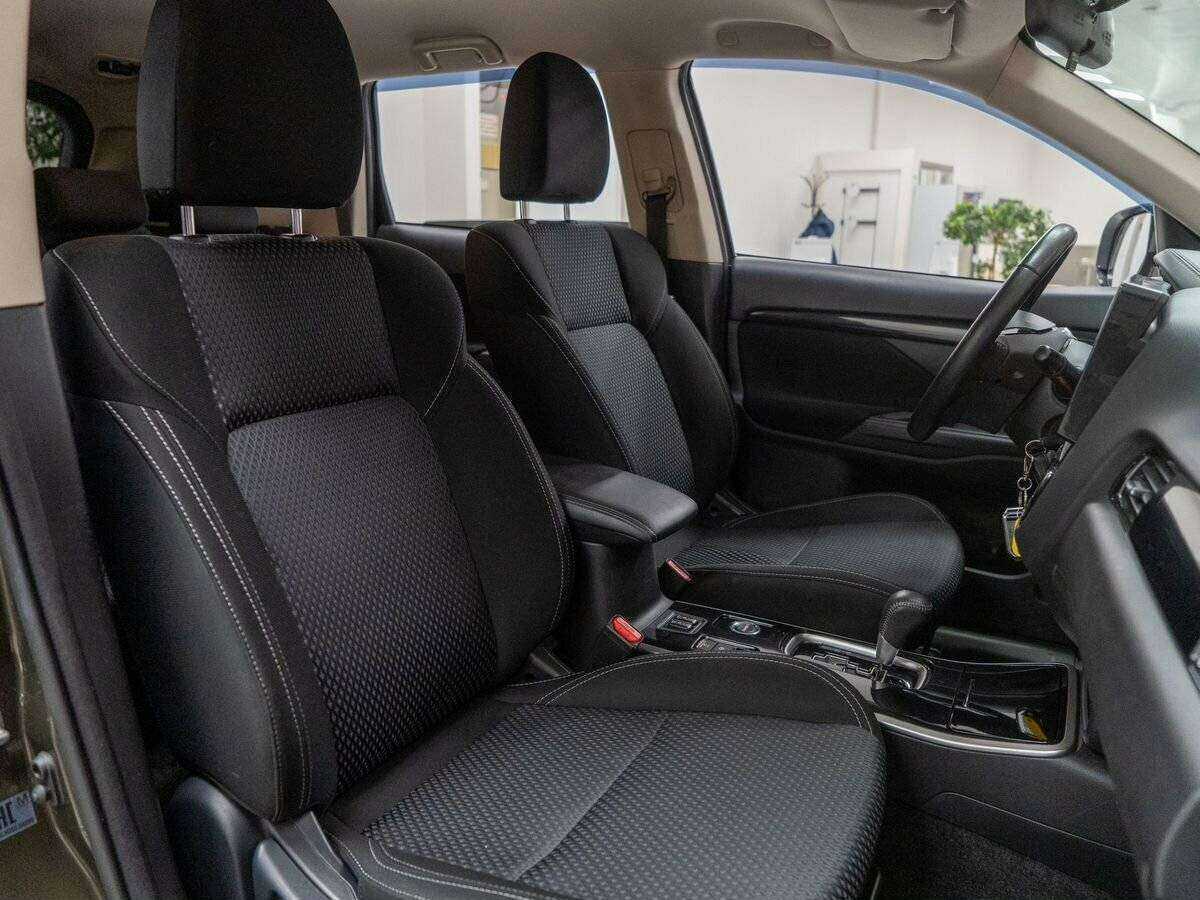 Купить Mitsubishi Outlander, 2018, 98 200 км.. Фото: #9