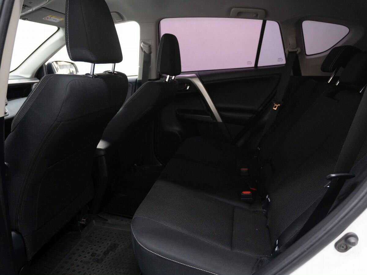 Купить Toyota RAV4, 2017, 176 750 км.. Фото: #6