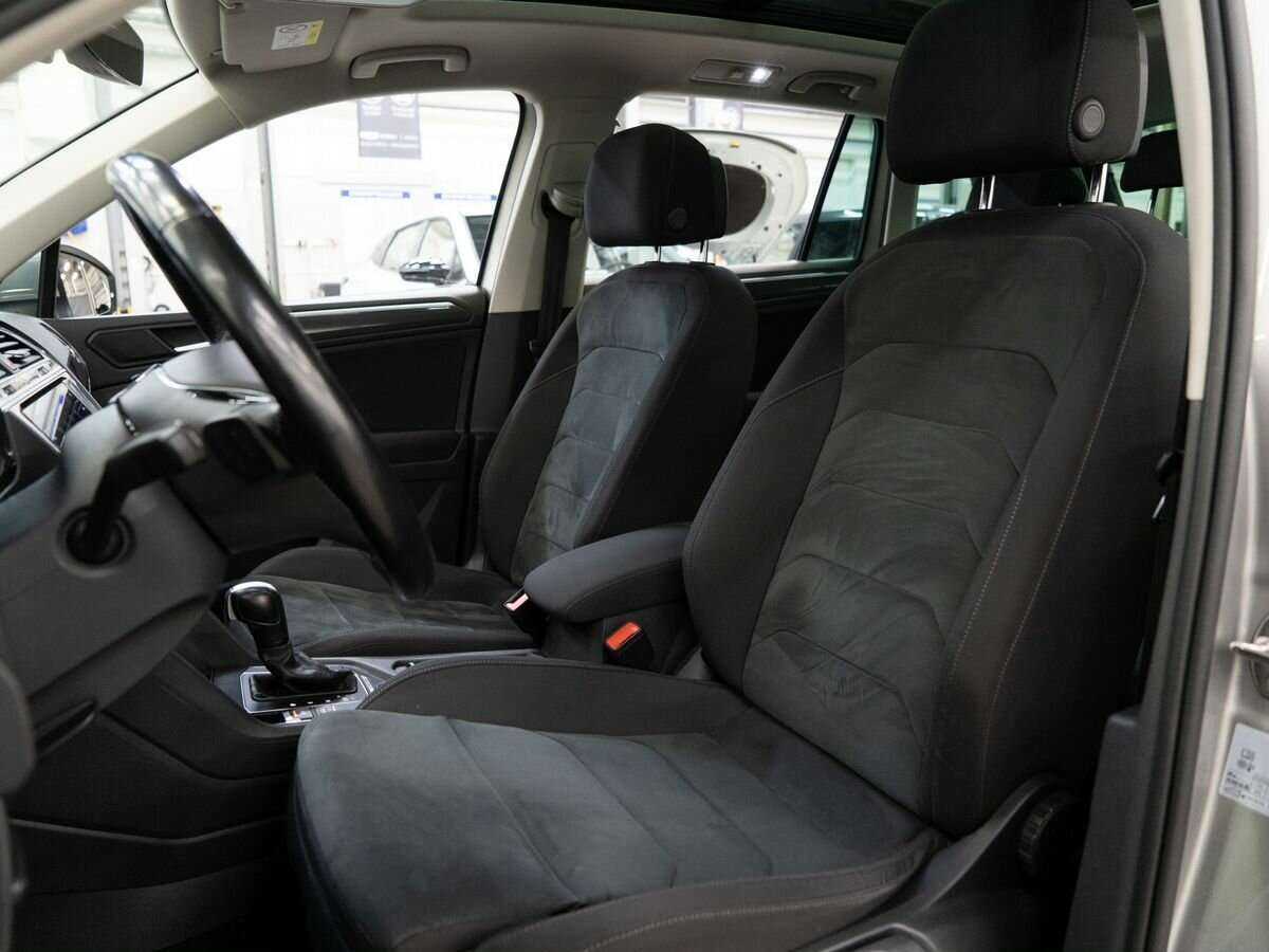 Купить Volkswagen Tiguan, 2019, 71 175 км.. Фото: #5