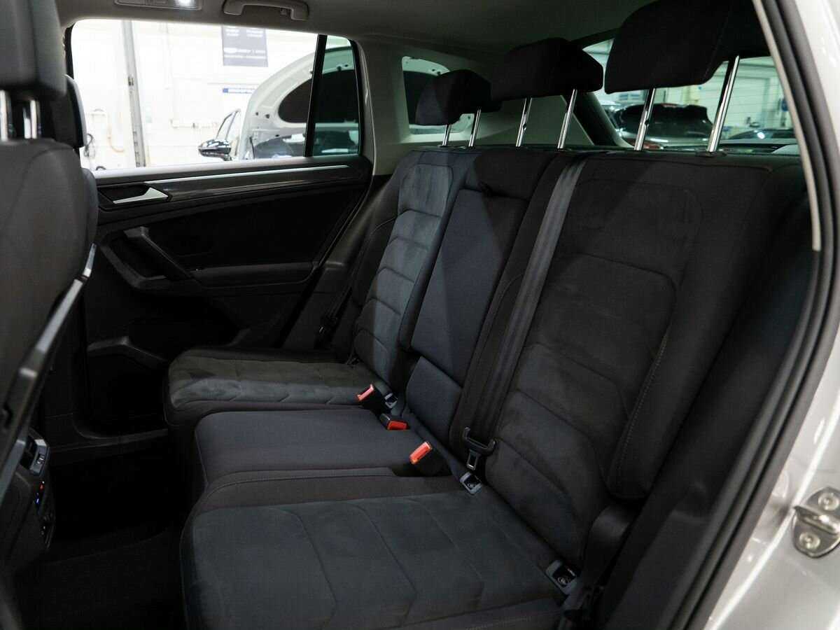 Купить Volkswagen Tiguan, 2019, 71 175 км.. Фото: #6