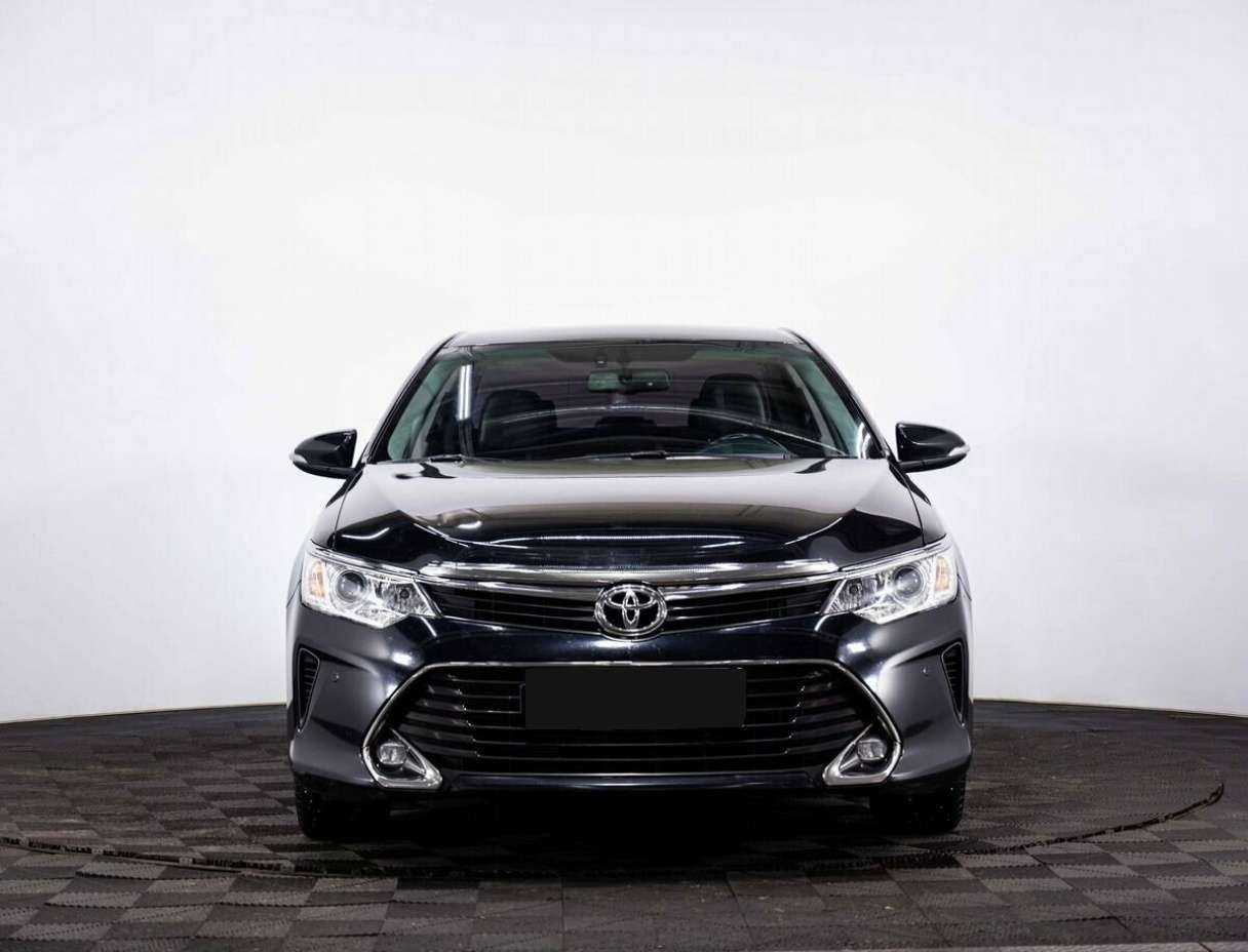 Купить Toyota Camry, 2018, 89 230 км.. Фото: #1