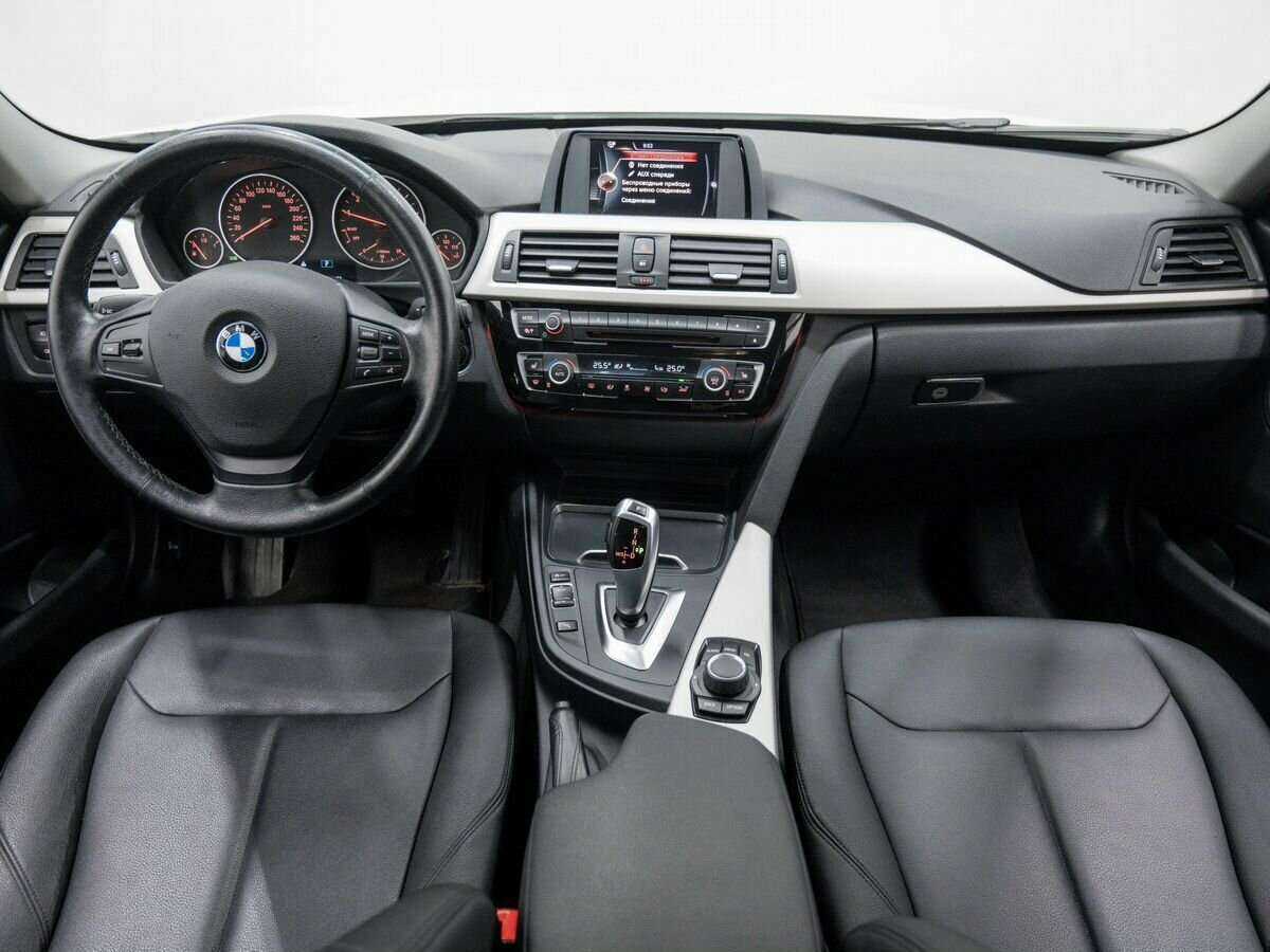 Купить BMW 3 серии, 2015, 133 632 км.. Фото: #9