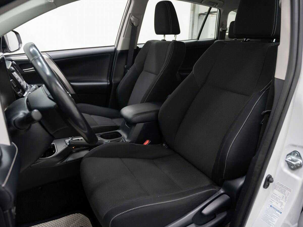 Купить Toyota RAV4, 2019, 95 000 км.. Фото: #6