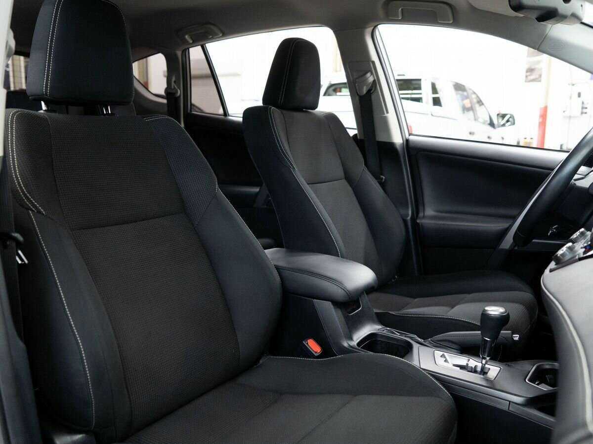 Купить Toyota RAV4, 2016, 45 000 км.. Фото: #10