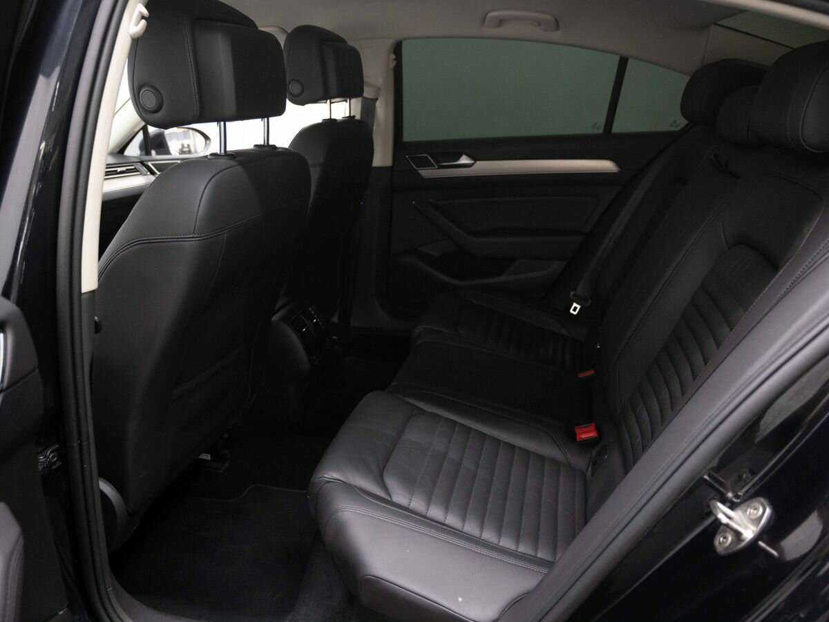 Купить Volkswagen Passat, 2019, 133 248 км.. Фото: #8