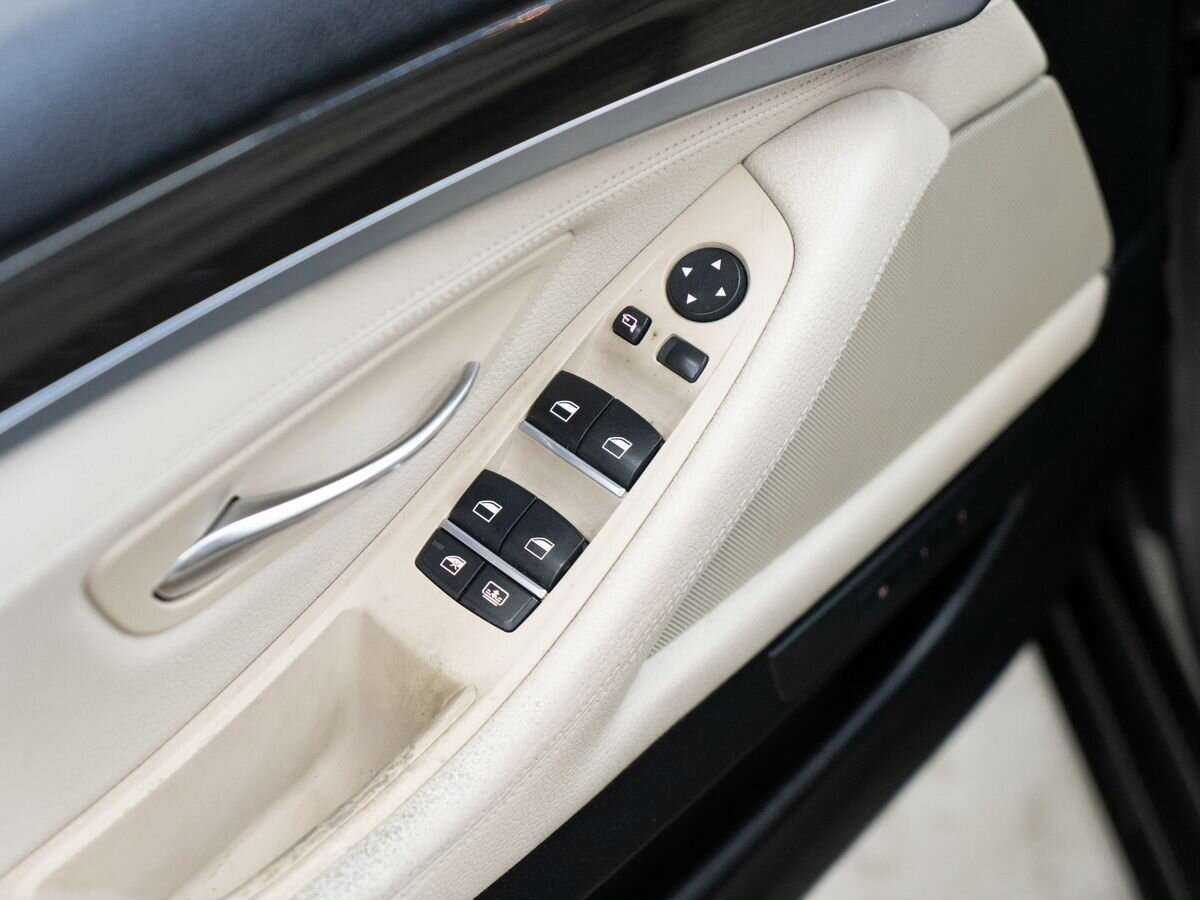 Купить BMW 5 серии, 2012, 115 270 км.. Фото: #13