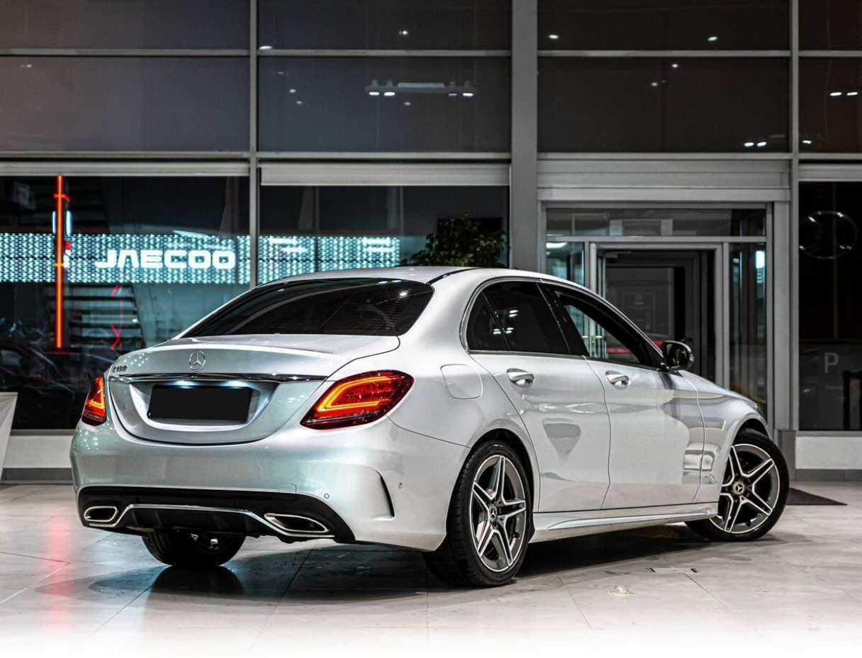 Купить Mercedes-Benz C-Класс, 2018, 91 000 км.. Фото: #2