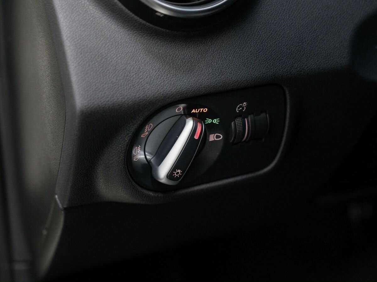 Купить Audi A1, 2012, 174 000 км.. Фото: #10