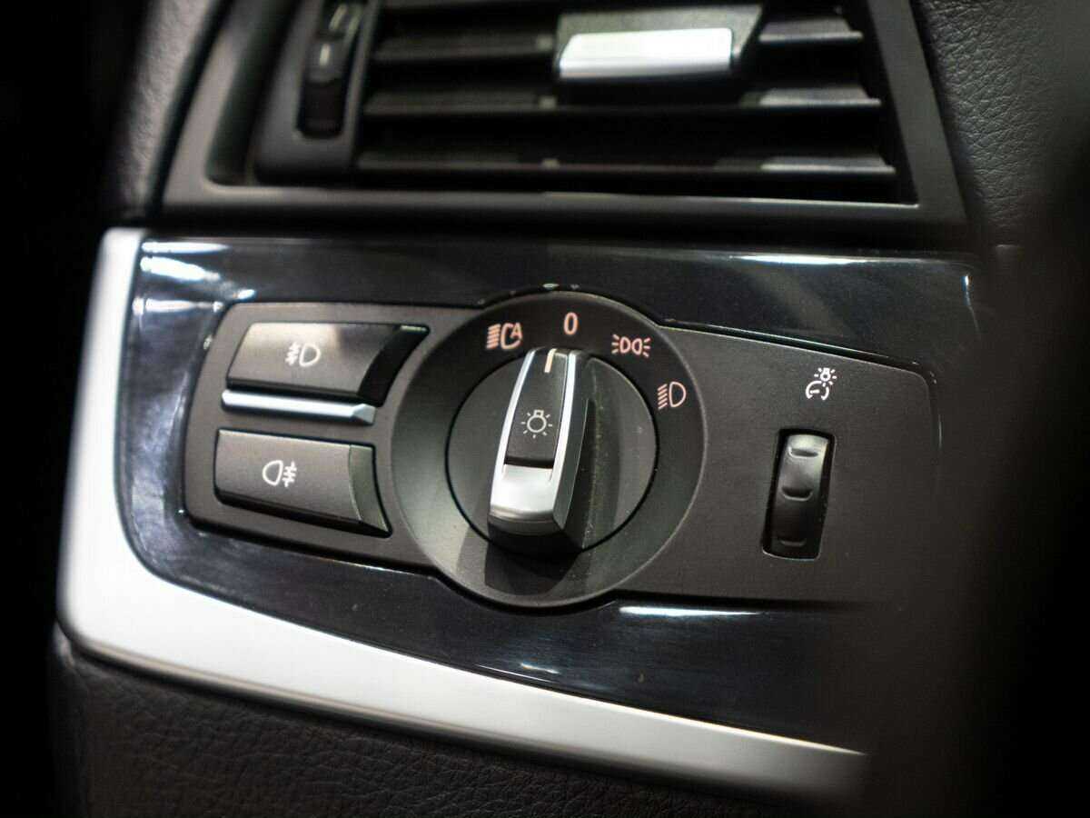 Купить BMW 5 серии, 2016, 162 000 км.. Фото: #17