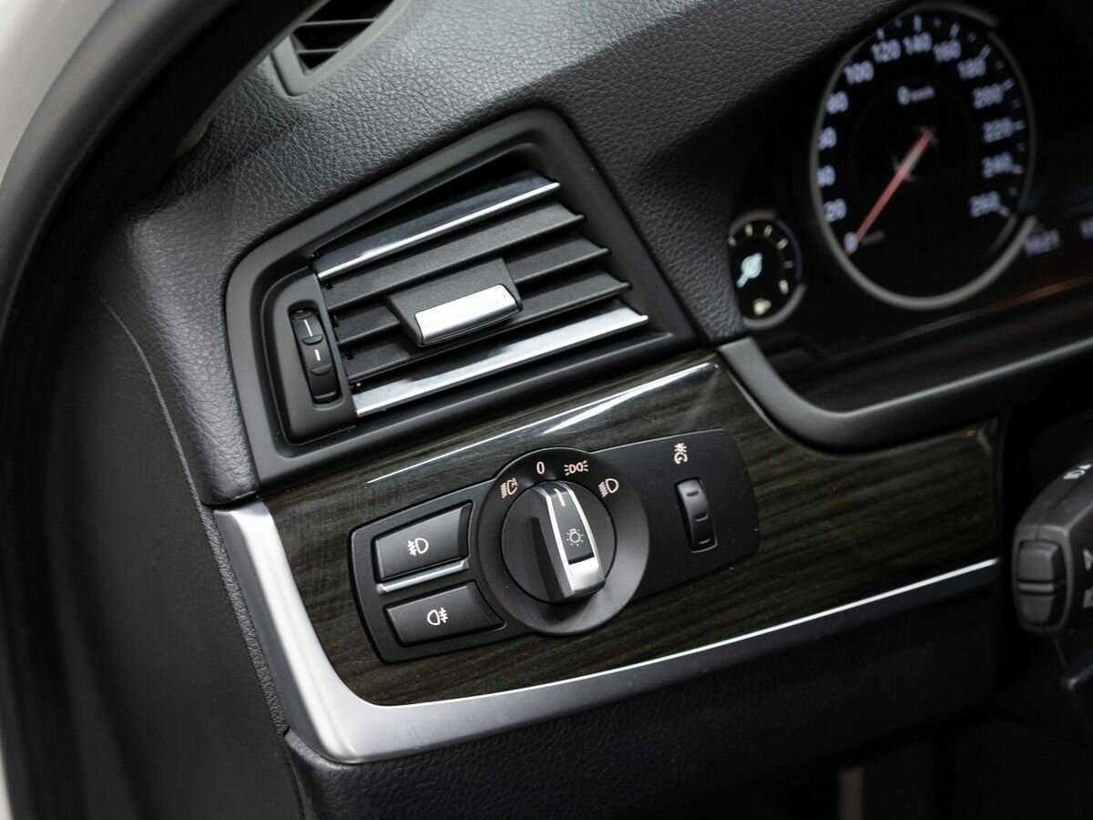 Купить BMW 5 серии, 2016, 156 000 км.. Фото: #21