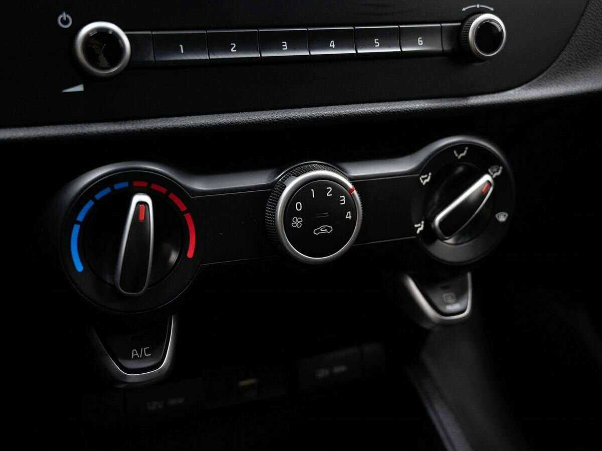 Купить Киа Рио, 2022, 90 000 км.. Фото: #19