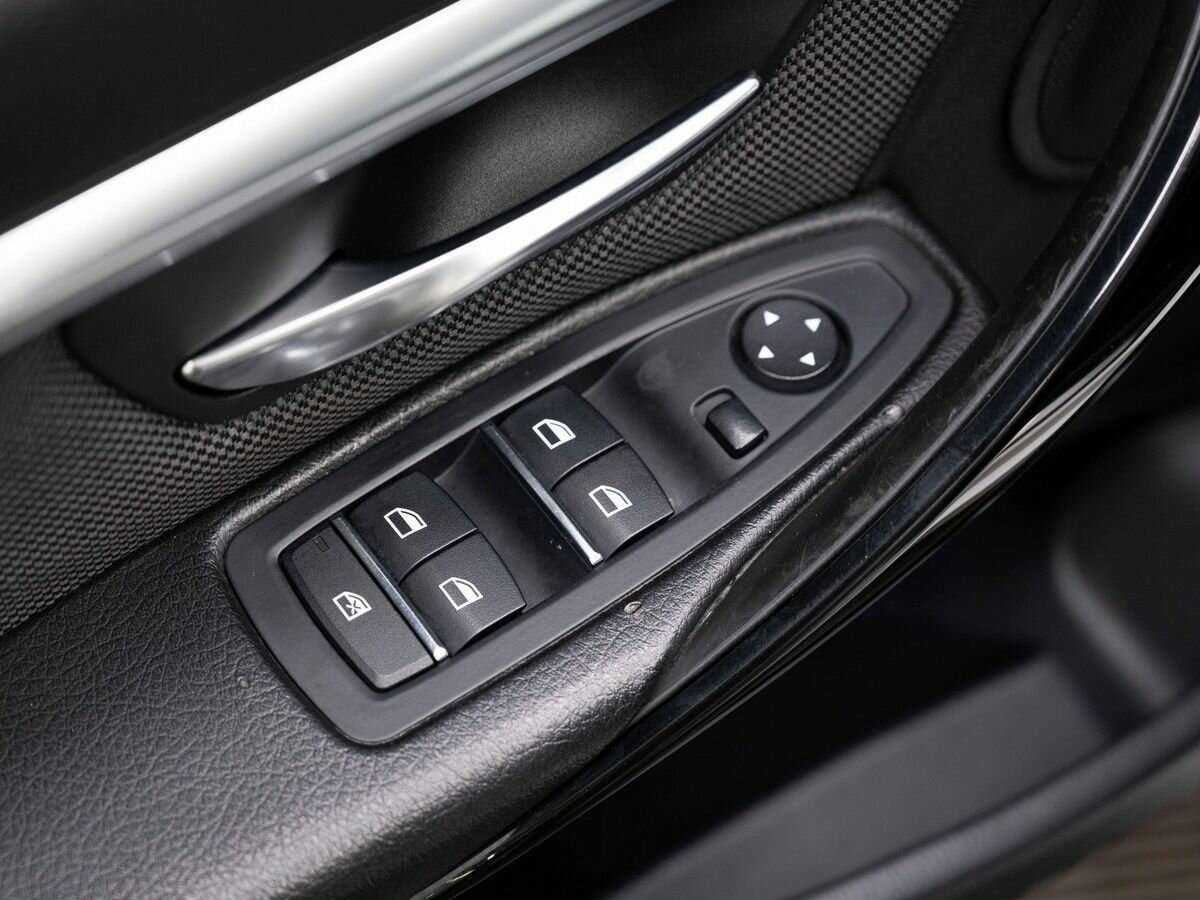 Купить BMW 3 серии, 2016, 146 000 км.. Фото: #17