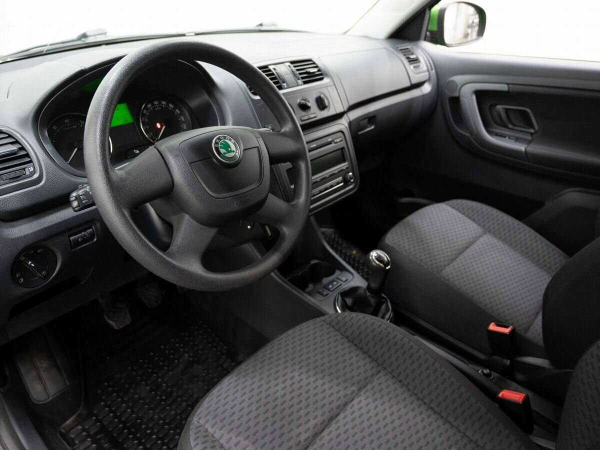 Купить Шкода Фабия, 2012, 61 710 км.. Фото: #6