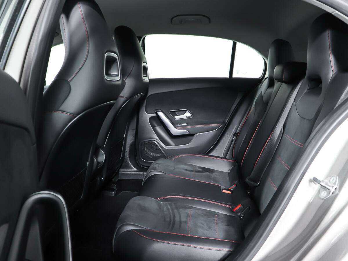 Купить Mercedes-Benz A-Класс, 2019, 105 275 км.. Фото: #9