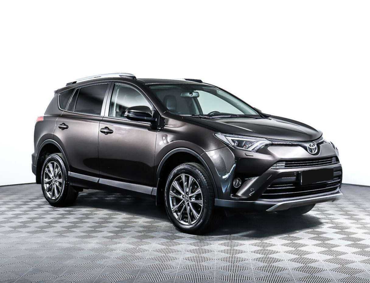 Купить Toyota RAV4, 2018, 67 094 км.. Фото: #2