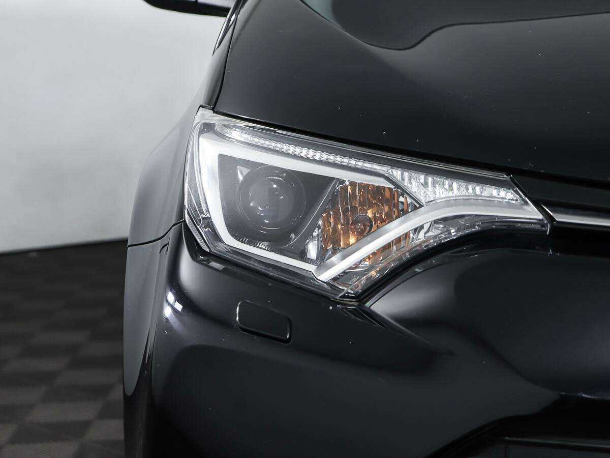 Купить Toyota RAV4, 2017, 84 900 км.. Фото: #18