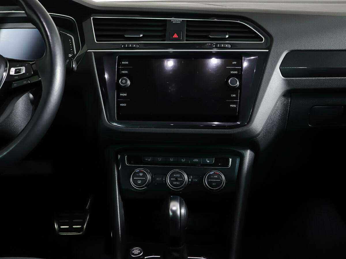 Купить Volkswagen Tiguan, 2020, 70 446 км.. Фото: #12