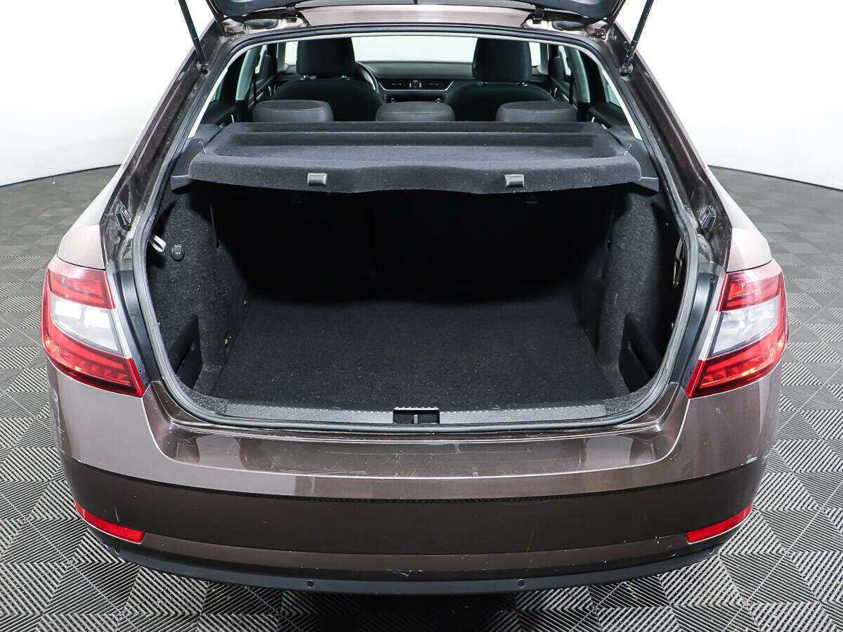 Купить Шкода Октавия, 2018, 149 619 км.. Фото: #8