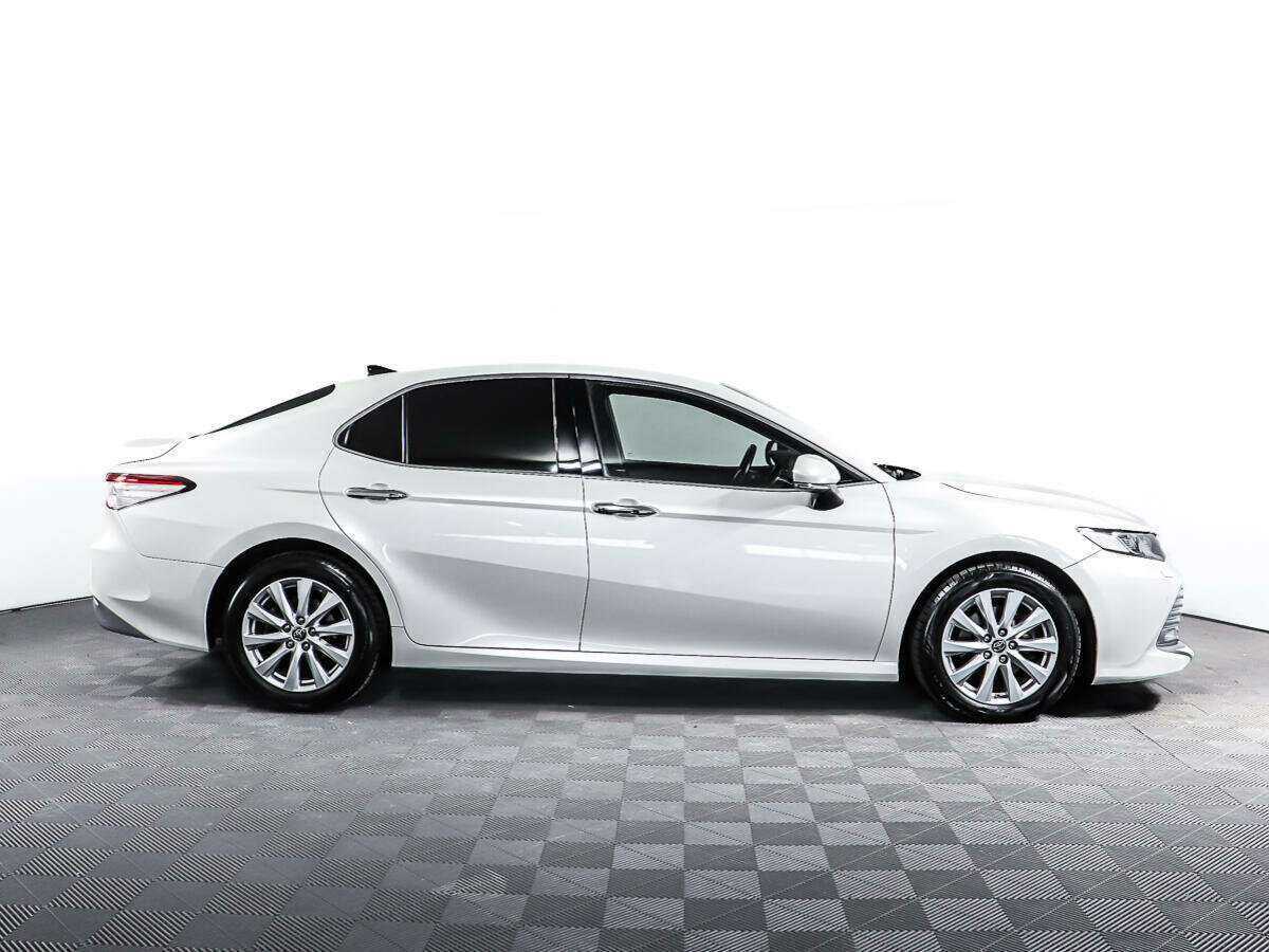 Купить Toyota Camry, 2018, 130 938 км.. Фото: #3