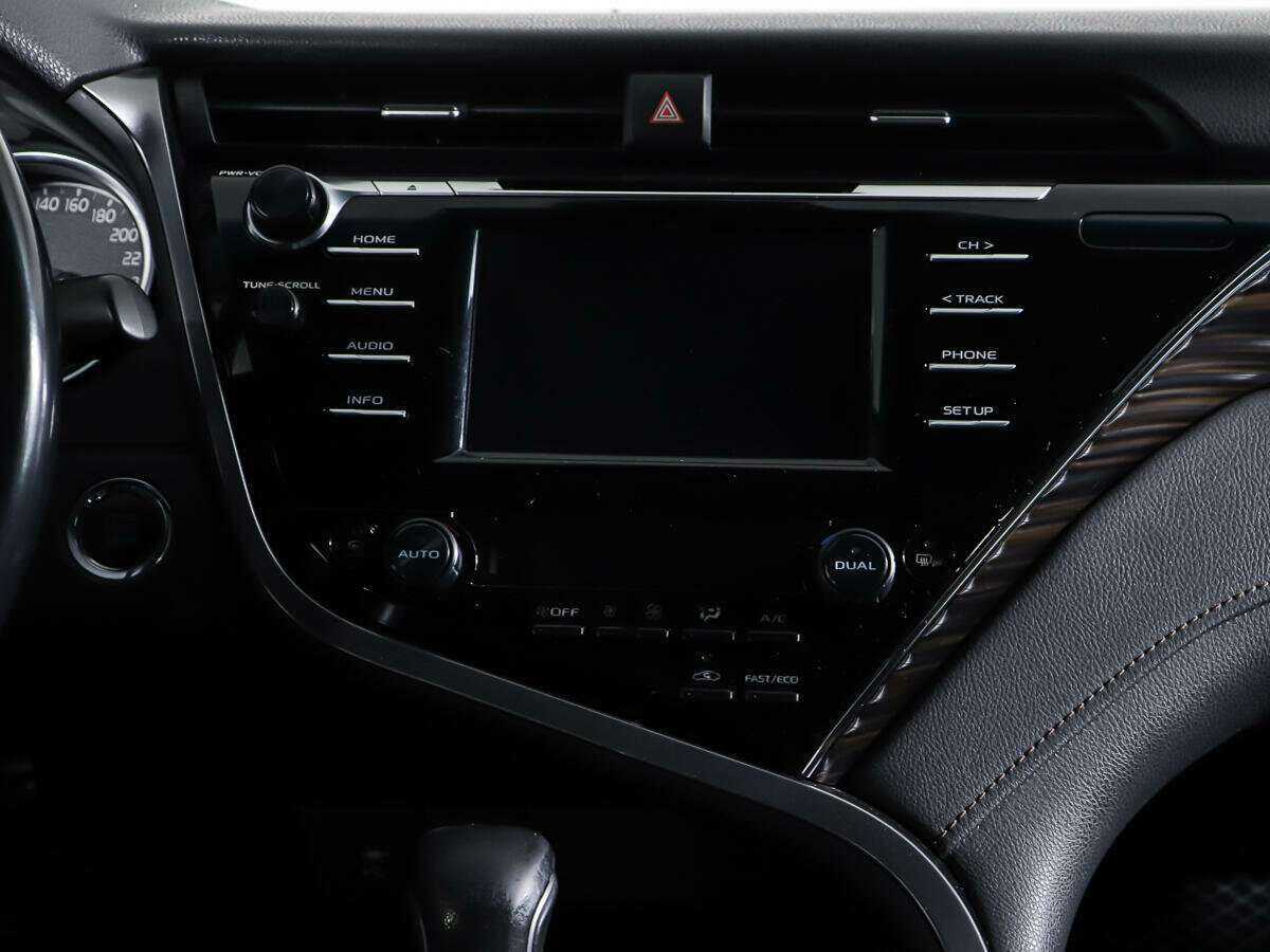 Купить Toyota Camry, 2018, 130 938 км.. Фото: #11