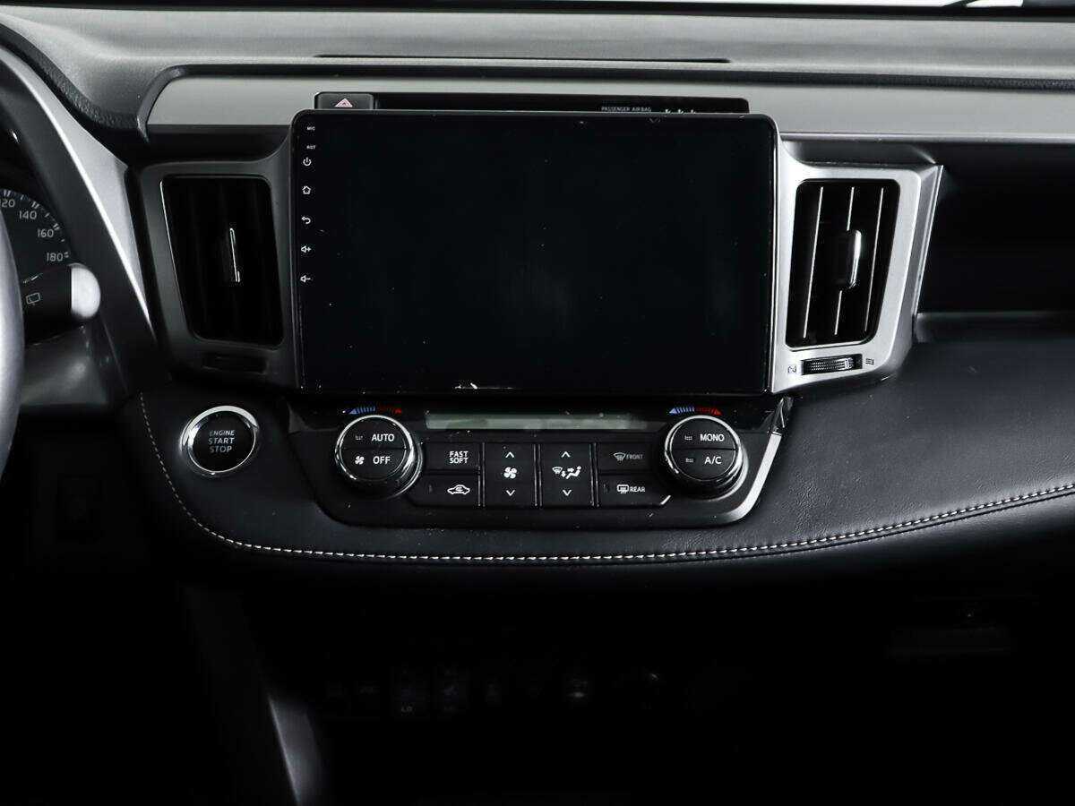 Купить Toyota RAV4, 2018, 118 300 км.. Фото: #11