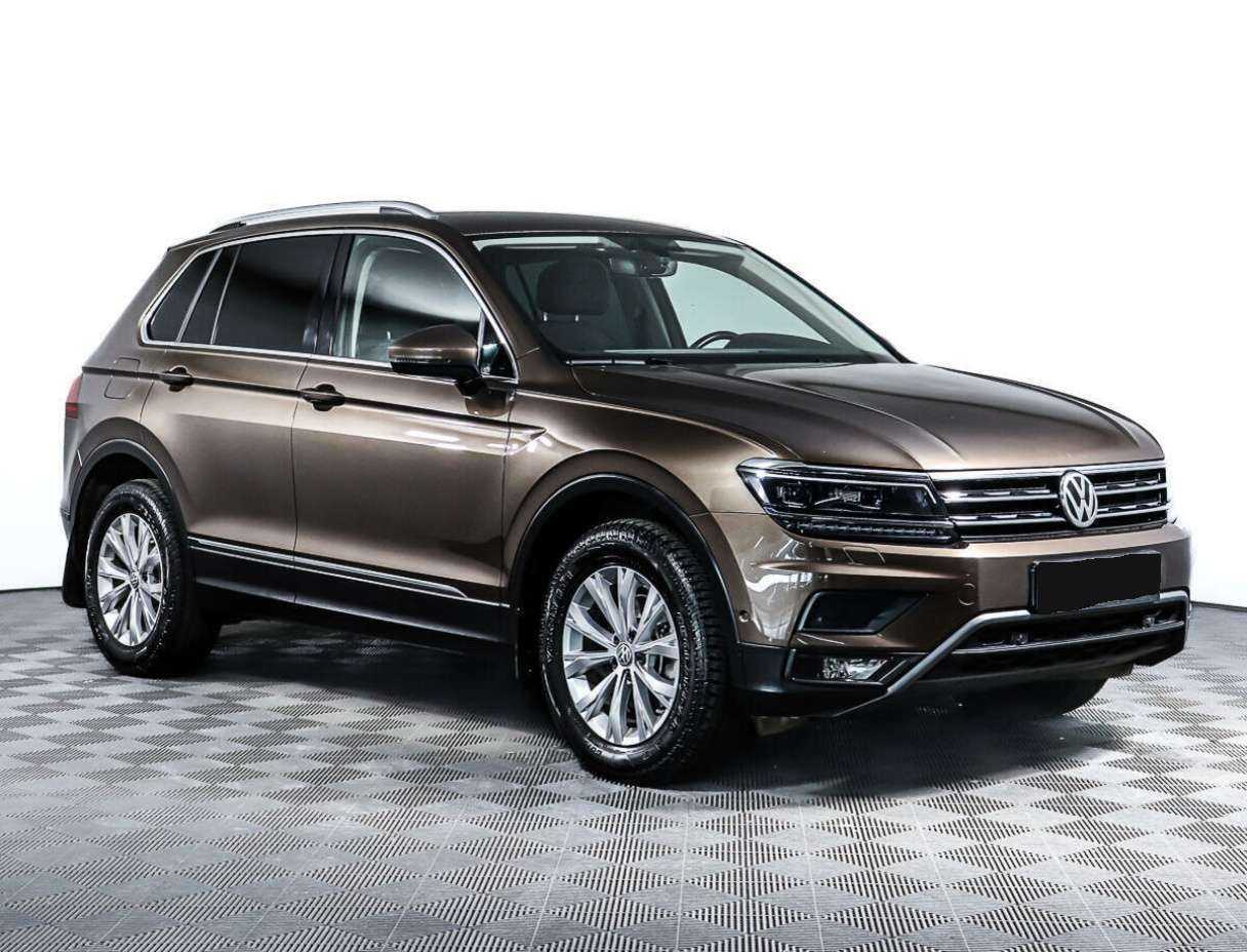 Купить Volkswagen Tiguan, 2018, 90 642 км.. Фото: #2