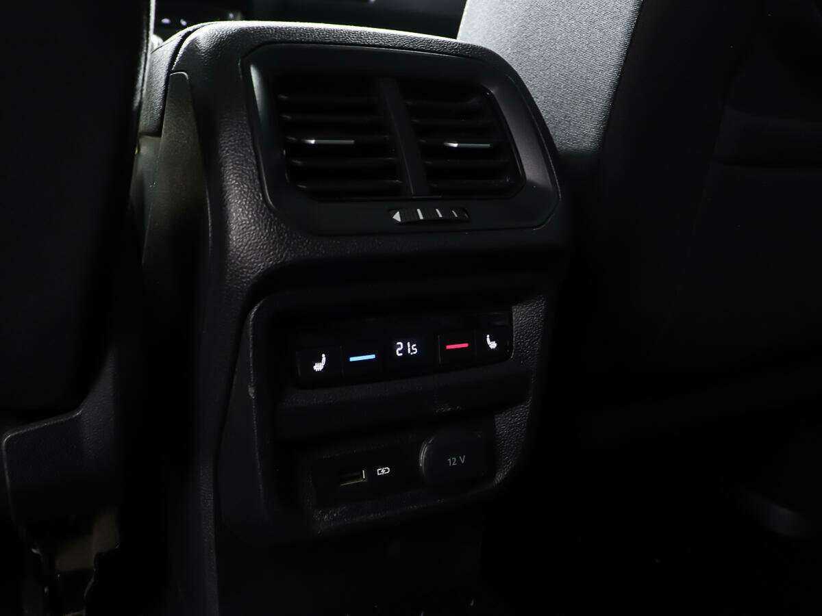Купить Volkswagen Tiguan, 2018, 90 642 км.. Фото: #19