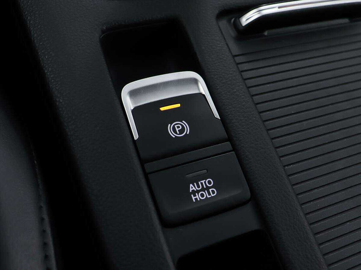 Купить Volkswagen Passat, 2018, 60 115 км.. Фото: #16