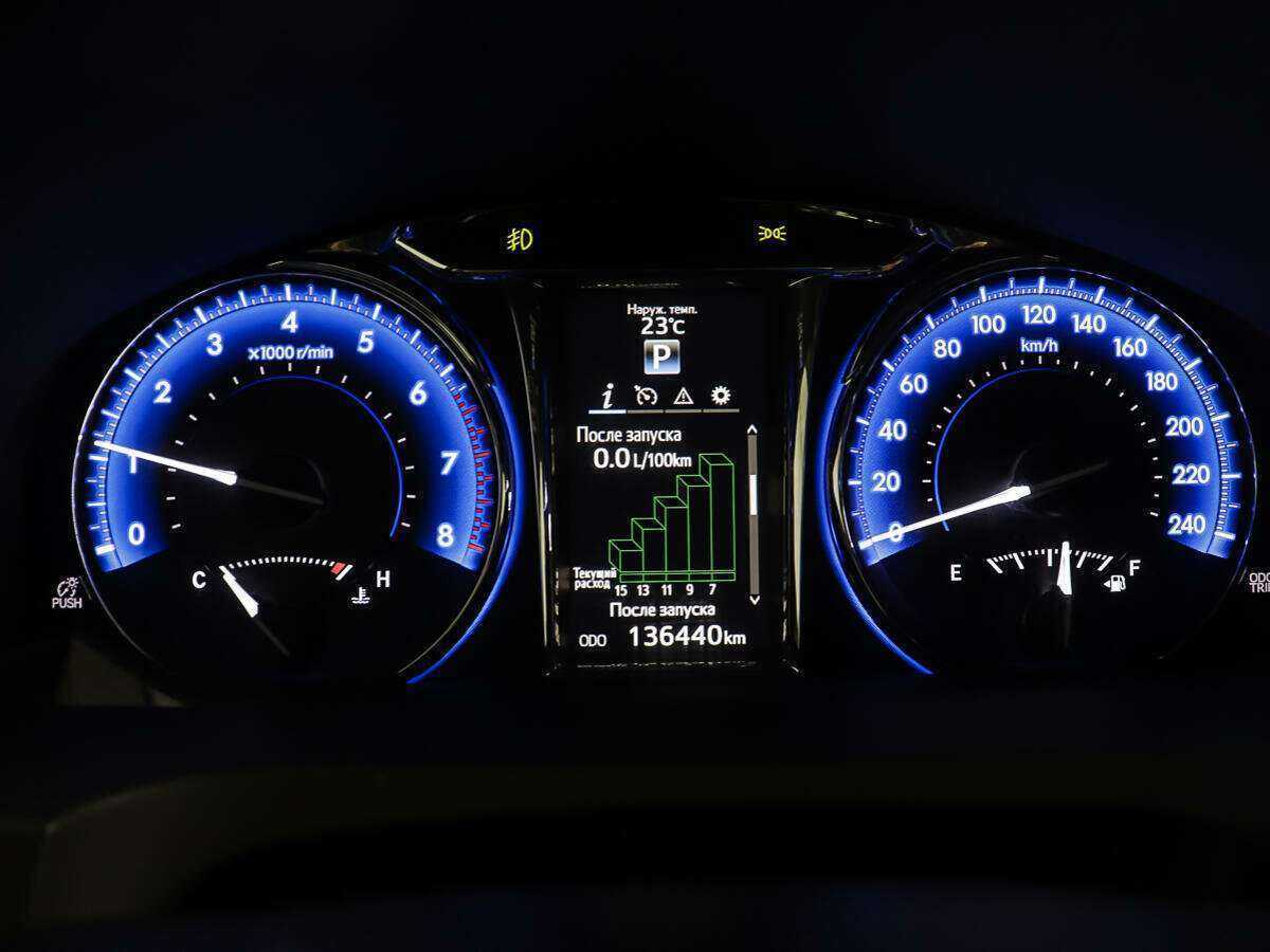 Купить Toyota Camry, 2017, 136 369 км.. Фото: #13